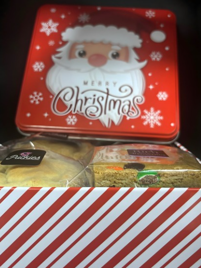 Brownies & Puckies Christmas Bundle (8)